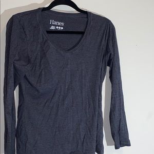 Dark grey long sleeve, fitted tee!